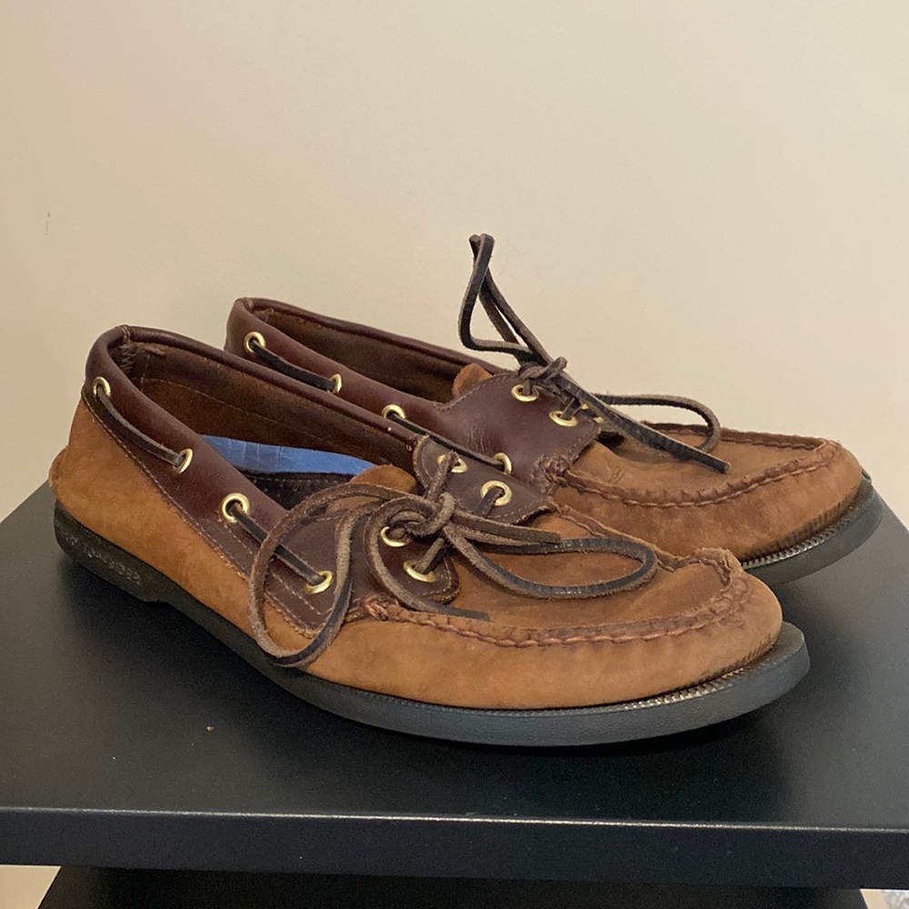 Sperry Men’s Authentic Original 2-Eye Boat Shoe Dark Brown Leather size 9